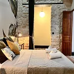 A Charming Stand And Flat In Αλικάντε