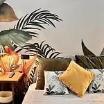 A Charming Stand And Flat In Διαμέρισμα *
