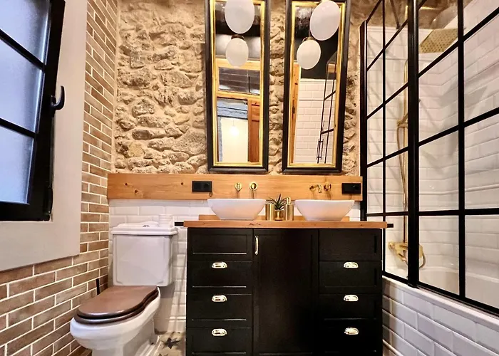 A Charming Stand And Flat In Apartment
